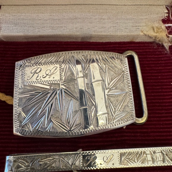 Vintage .950 Silver Belt Buckle and Tie Clip - Picture 4 of 7